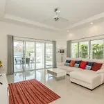 Hua Hin Pool Villa 3 Bedroom L53